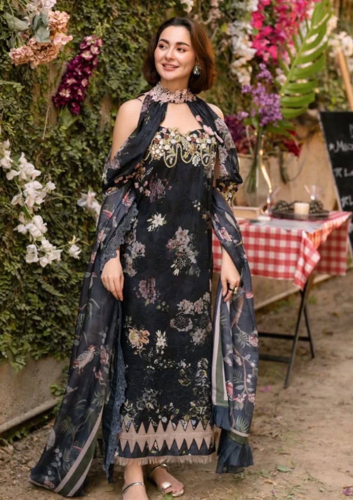 3 Piece Stitched Lawn Suit - Ready To Wear