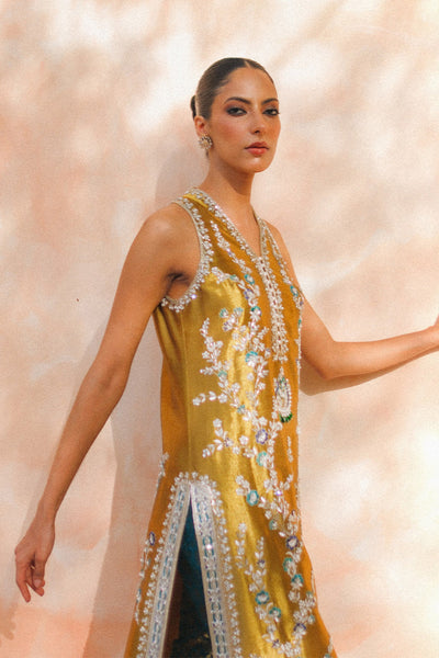 3 Piece Stitched Chiffon Luxury Suit - Ready To Wear