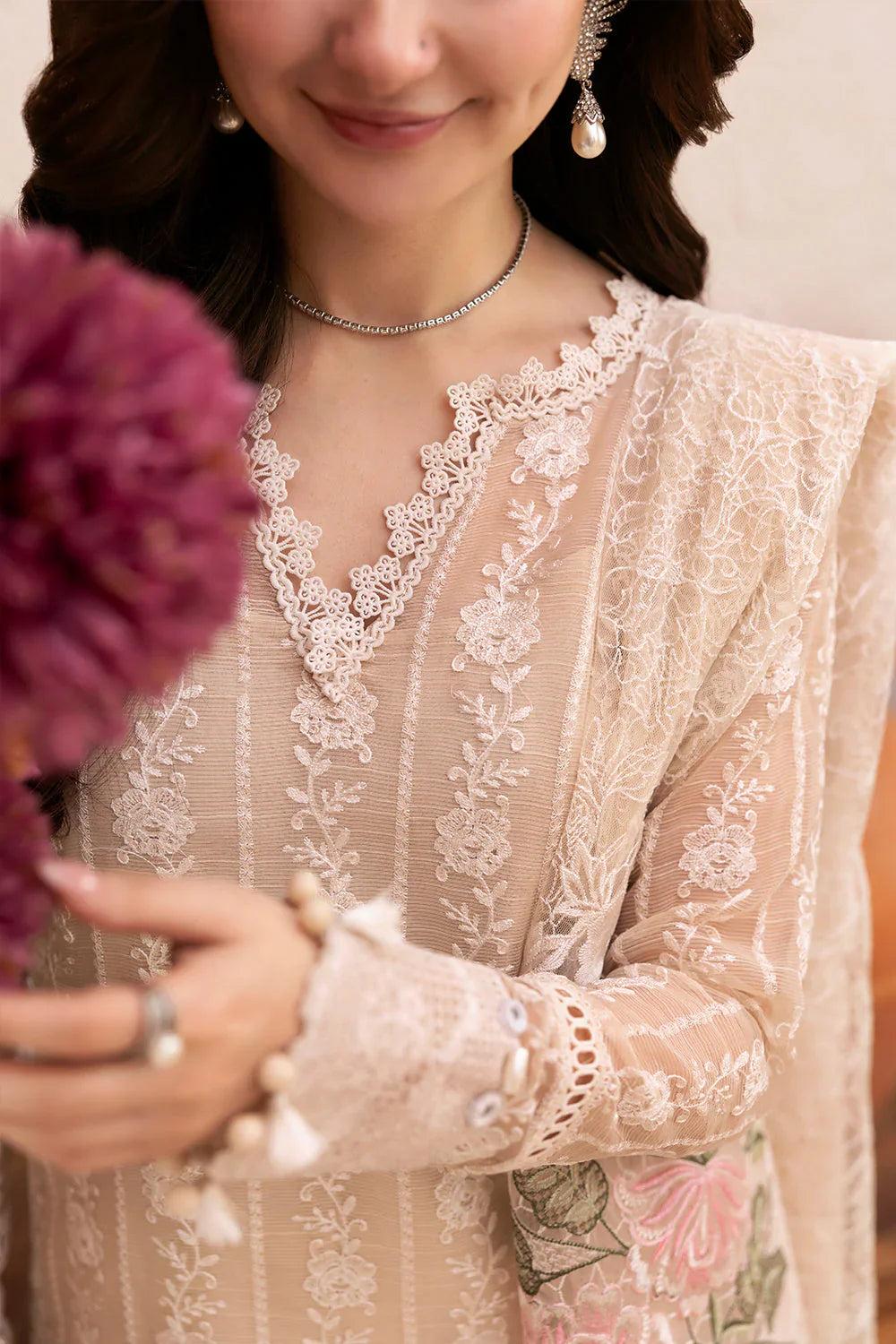 Beige Rose Luxury - Lawn Suit With Organza Dupatta | Ready To Wear
