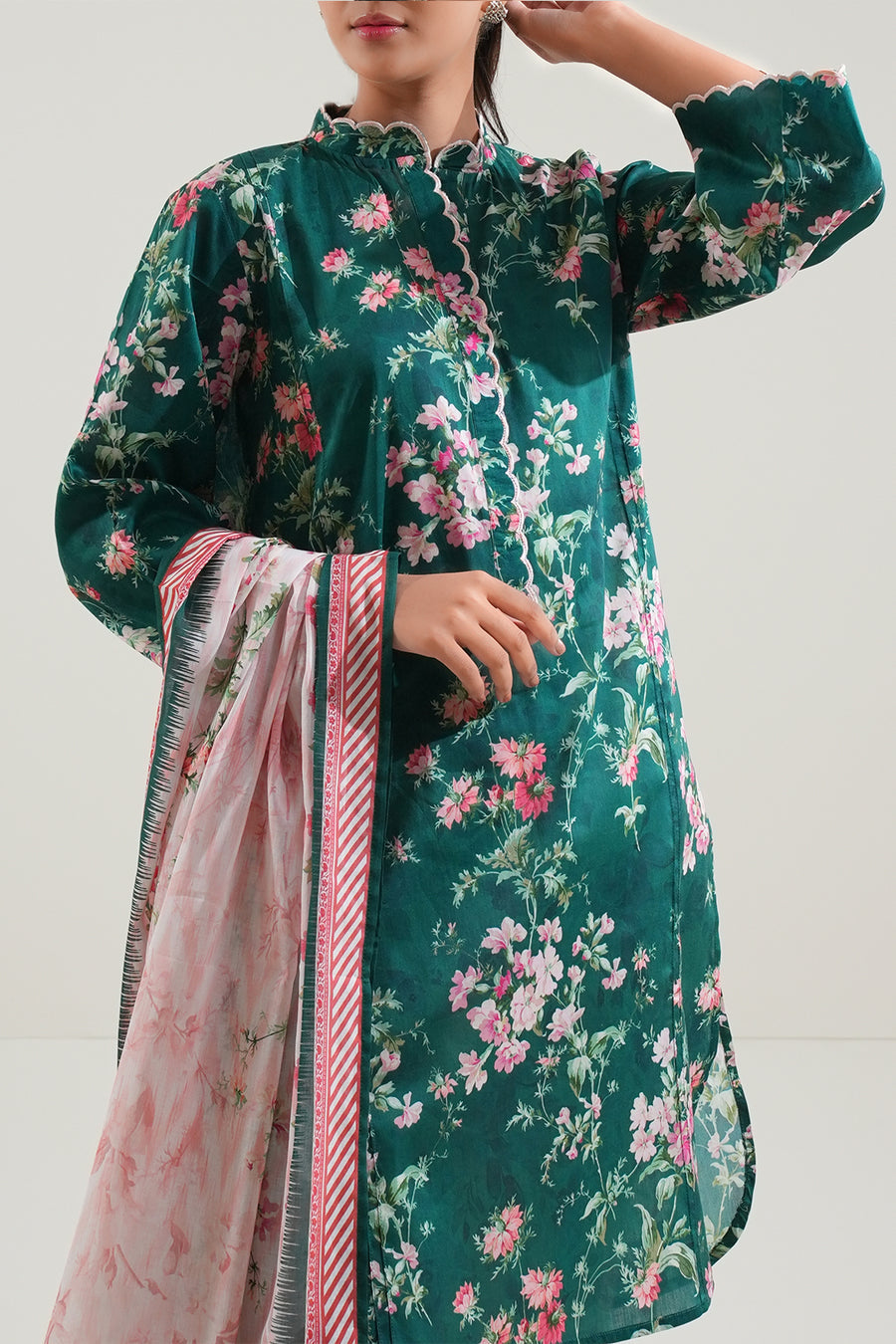 3 Piece Stitched Lawn Suit - Ready To Wear