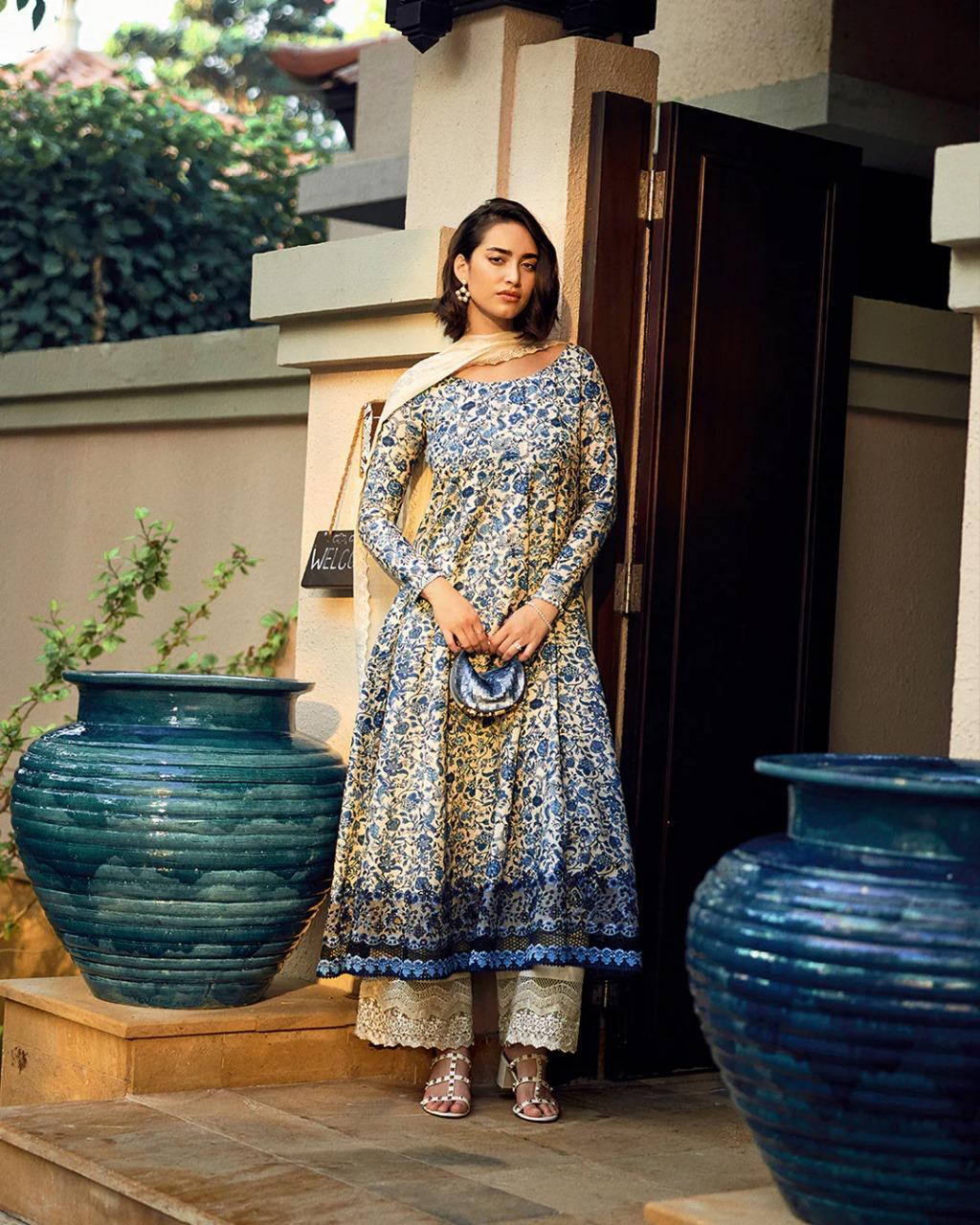 3 Piece Stitched Lawn Suit - Ready To Wear